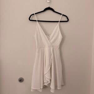 Windsor white wrap ruffle mini dress. Size S. Deep V-neck, spaghetti straps, cas